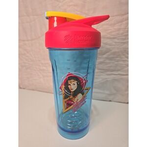 Blender Bottle Wonder Woman Classic 20oz Blender Bottle /Cup  Mixing Whisk Ball